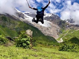 探险远行：勇闯未知领域，开启新的旅程