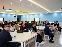 学院培训计划：提升技能与战术智慧